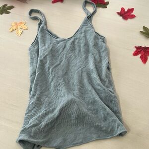Green knit open back lululemon tank SEE DESCRIPTION